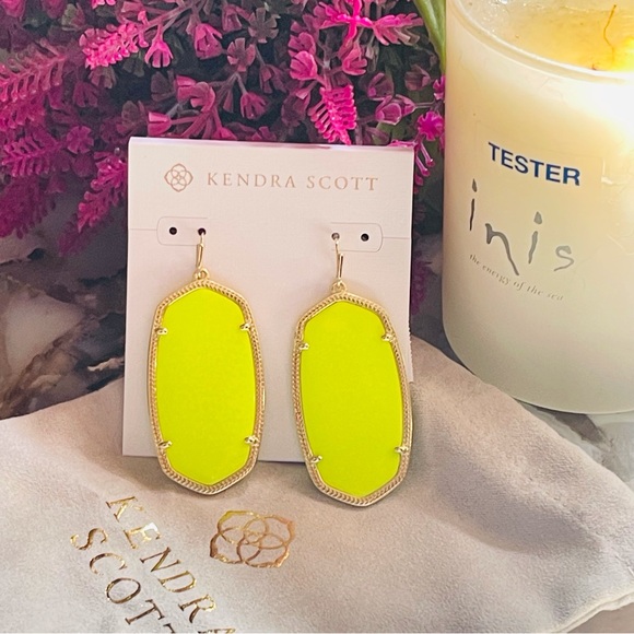Kendra Scott neon earrings - Picture 4 of 8